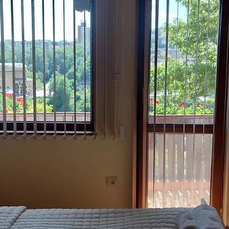 Paradise Apartment - Breathtaking View Veliko Tarnovo Exterior photo